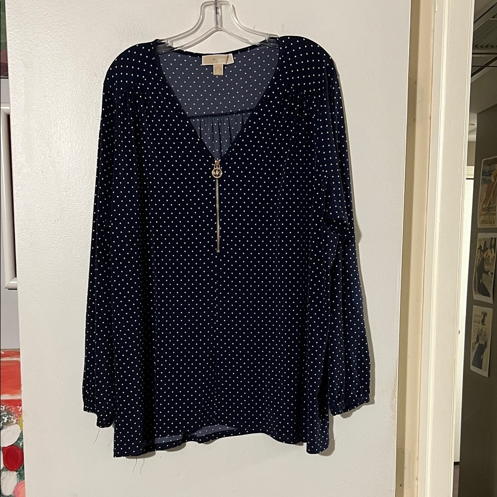 Michael Kors blue with white polka dot v-neck Tuni length top with zip detail